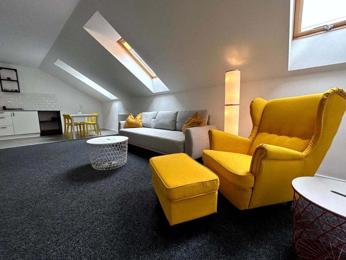 Breza House Apartments Zlín Buitenkant foto