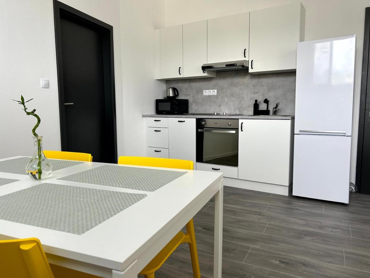 Breza House Apartments Zlín Buitenkant foto